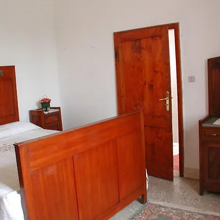 Villa Maesta Dei Mori *
